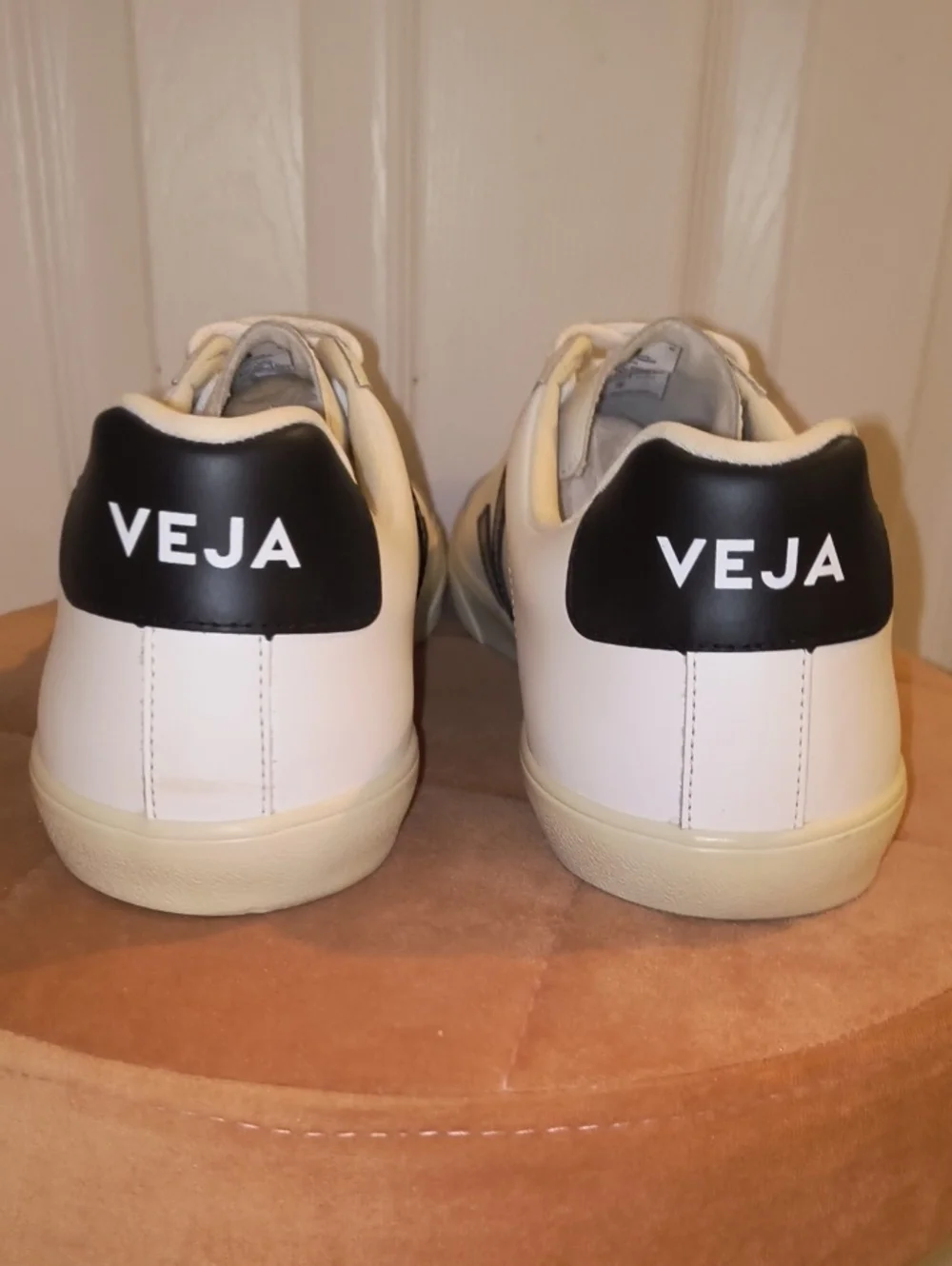 Veja esplar leather